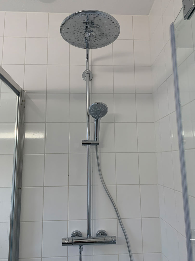 Badkamer vernieuwen met cornerbad